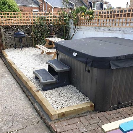 Belmont Villa - 4 Bed - Hot Tub Additional Cost - Sleeps 10-Tjs22Bv Ilfracombe Luaran gambar