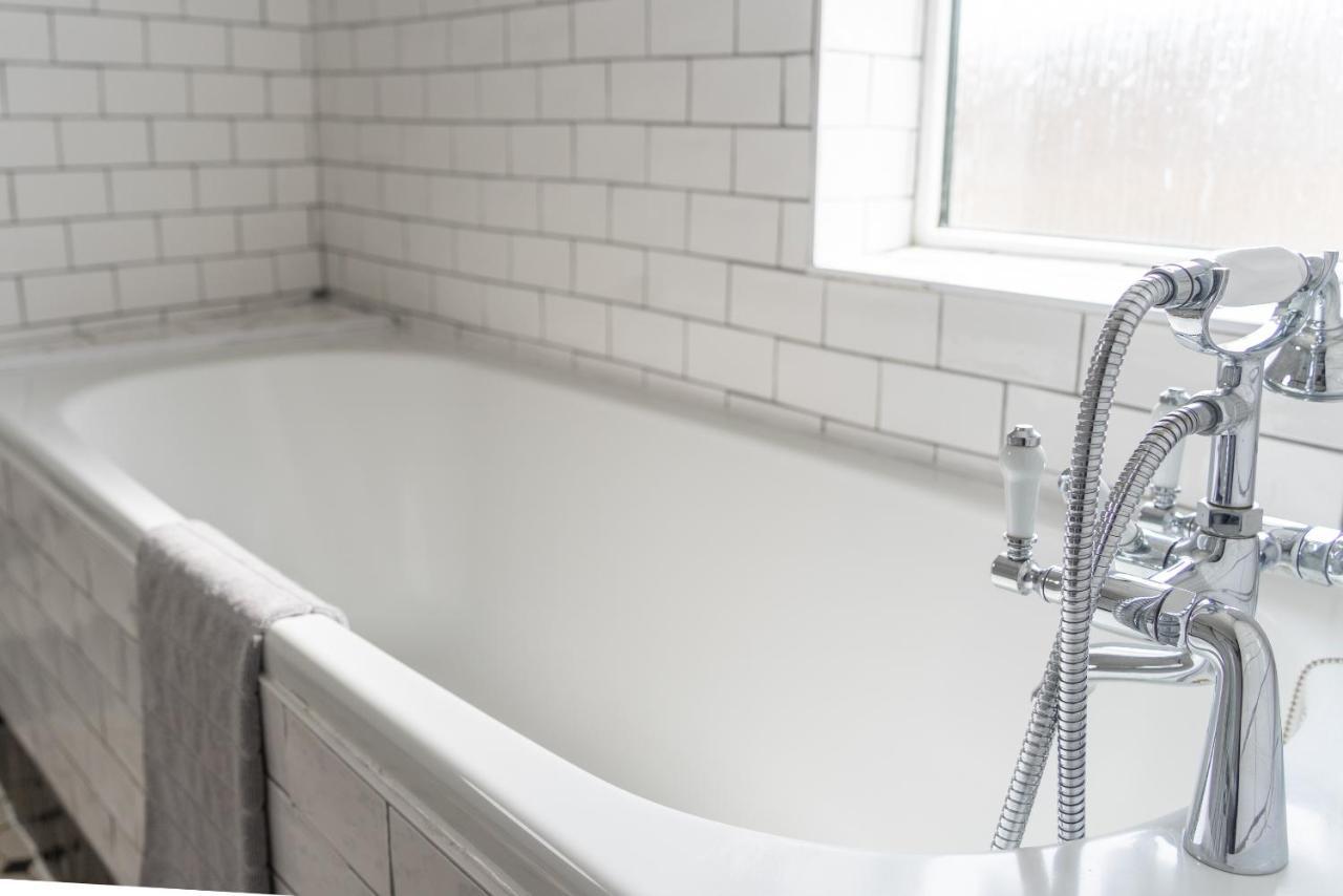Belmont Villa - 4 Bed - Hot Tub Additional Cost - Sleeps 10-Tjs22Bv Ilfracombe Luaran gambar